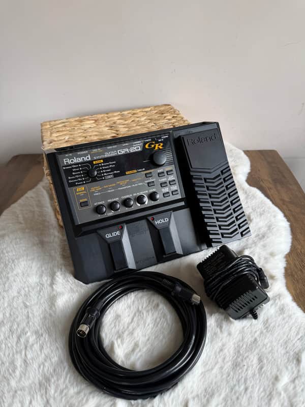 Roland GR-20 2004 - 2010 - Black image 1