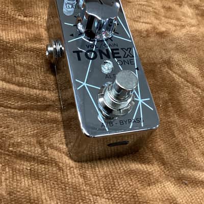 IK Multimedia Joe Satriani Signature ToneX One 2025 - Chrome image 1