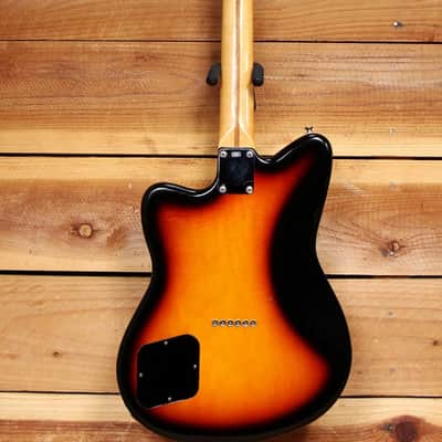 FENDER TORONADO DELUXE MIM Early! 1997 Atomic Humbuckers Offset Body Sunburst 05050 image 4