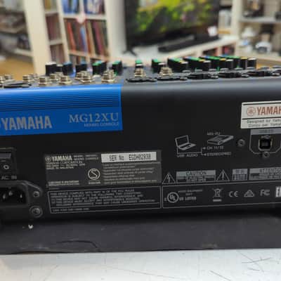 Yamaha MG12XU 12-Channel Analog Mixer 2016 - Present - Black image 2
