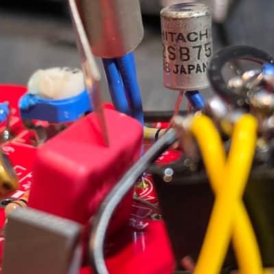 KMD Kogoy Musical Devices OFC 2-Knob Fuzz - 2SB175 Transistors 2026 - Grey Splatter image 15