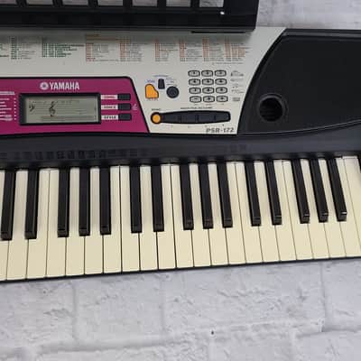 Yamaha PSR-172 61-Key Digital Keyboard image 7