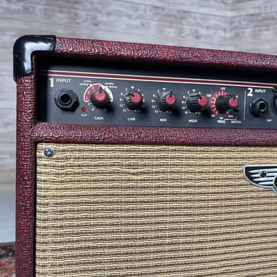 Traynor AM100T Acoustic Master Combo image 3