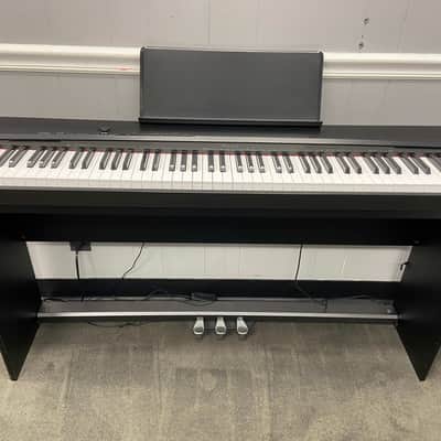 Casio Privia PX-135 88 key Digital Console Piano with Stand (2013-2015) image 1