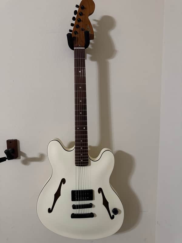 Fender Tom DeLonge Starcaster 2024 - Present - Olympic White image 1