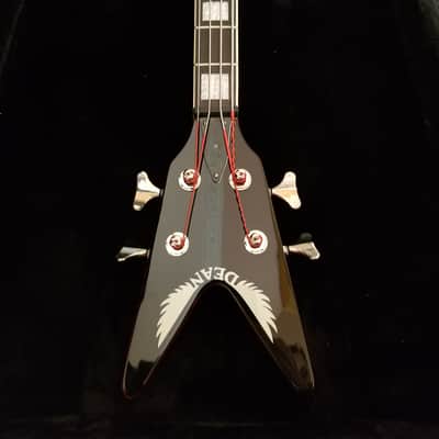 Dean DOA V Bass 2004 Cherryburst image 4