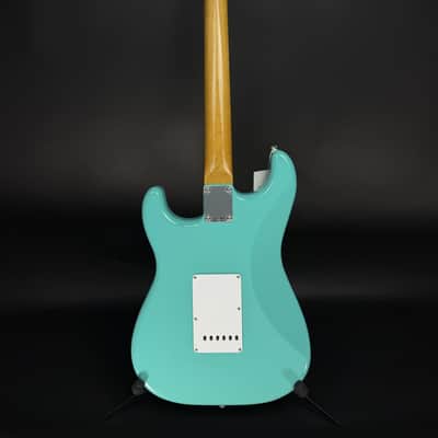 Fender Vintera III Early '60s Stratocaster - Seafoam Green image 5