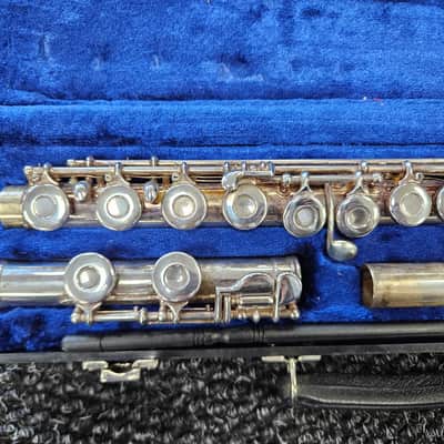 Gemeinhardt 2SH Conservatory Student Flute w/ Solid Sterling Silver Head Joint image 3