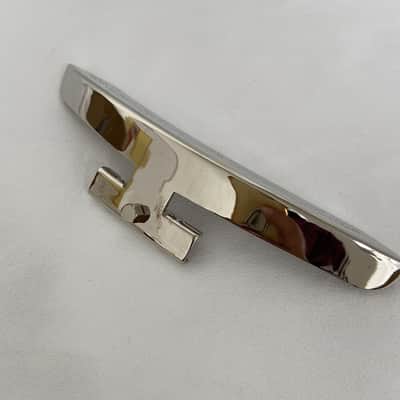 Nickel Engraved Banjo Arm Rest Holder image 3