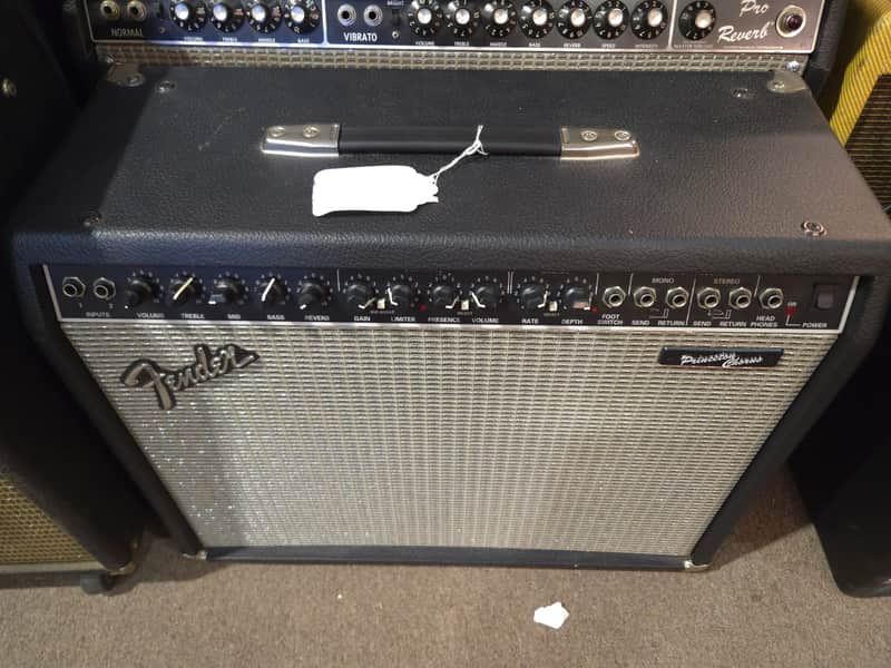 Fender Princeton Stereo Chorus 2-Channel 2 x 25-Watt 2x10" Solid State Guitar Combo