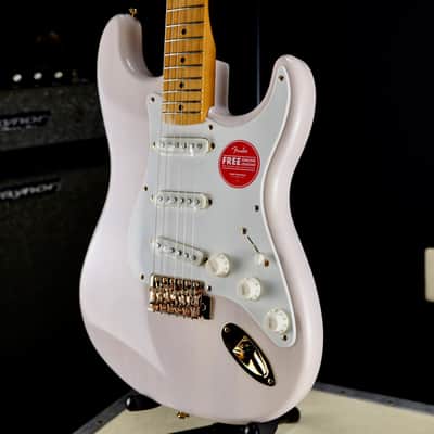 Squier FSR Classic Vibe '50s Stratocaster Maple Fingerboard Parchment Pickguard Gold Hardware White Blonde image 3