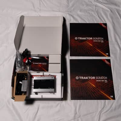 Native Instruments Traktor Scratch A6 Interface 2010s - Silver image 4