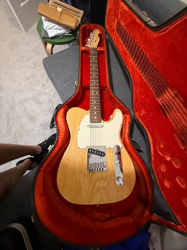 1999 Fender American Standard Telecaster with Rosewood Fretboard Natural with Hardshell Case