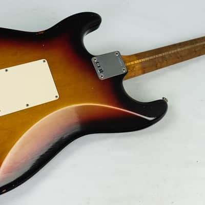 Fender Custom Shop Vintage Custom 56 Strat 3TSB Relic - 3 Tone Sunburst image 3