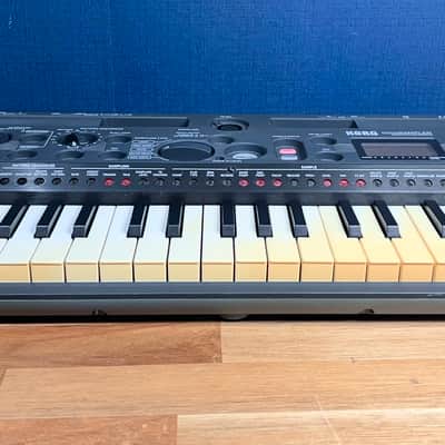 Korg MS1 MicroSampler - Black w/ Microphone imagen 2