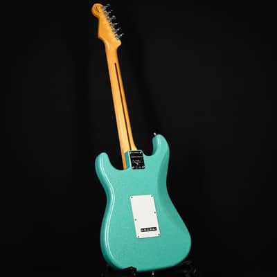 Fender Custom Shop Limited Edition Custom Deluxe Stratocaster NOS- Seafoam Green Sparkle 2025 (CZ589462) image 15