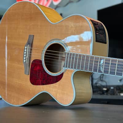 Takamine GJ72CE NAT G70 Series Jumbo Cutaway Acoustic/Electric Guitar 2010s - Natural Gloss image 2