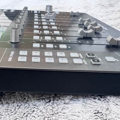 Solid State Logic SSL UF8 DAW Controller 2021 - Present - Black image 4