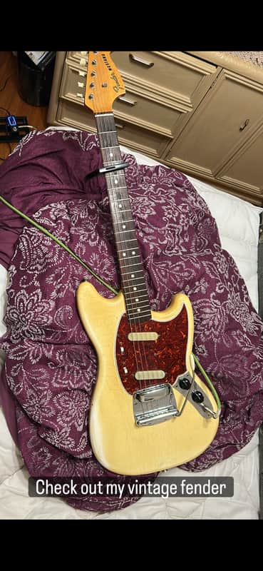 1966 Fender Mustang Guitar with Rosewood Fretboard Olympic White, comes with original case and beautiful $80 strap image 1