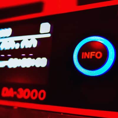 TASCAM DA-3000 Master Recorder 2013 - Black imagen 1
