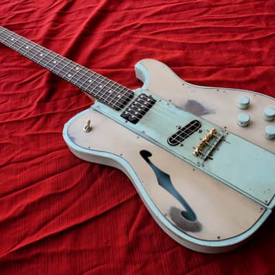 Dax&Co. Ironhorse Deluxe 2022 Aqua/Cream Guitar W/ Hardshell Case & COA! image 17