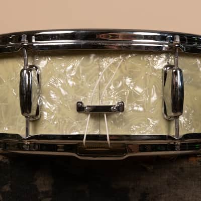 1960s Slingerland 5x14 White Marine Pearl Deluxe Student Snare Drum image 5