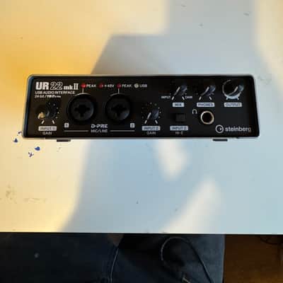 Steinberg UR22mkII USB 2.0 Audio Interface 2010s - Silver/Black image 3