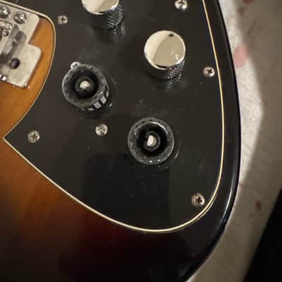 Line 6 Variax Standard Modeling Electric Guitar with Rosewood Fretboard 2010s - Sunburst image 4