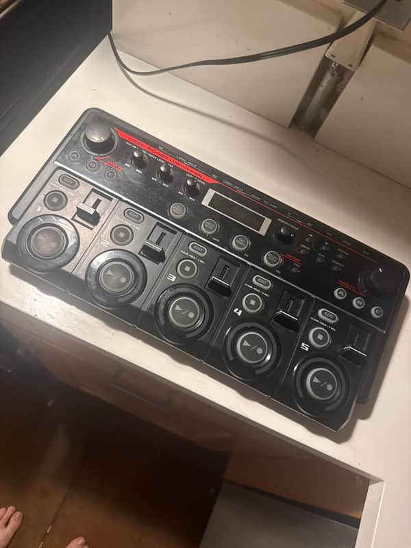 Boss RC-505 Loop Station