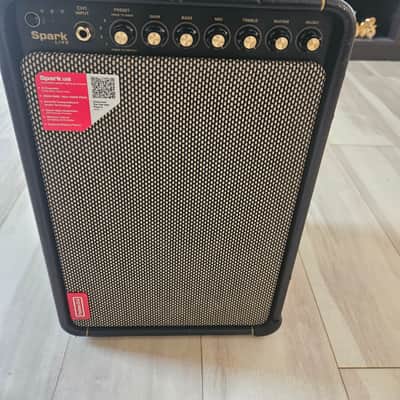 Positive Grid Spark LIVE 4-Channel 150-Watt 2x6.5" Modeling Guitar Combo 2023 - Present - Black + Spark Control X image 2