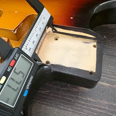 Fender Japan ST62 Stratocaster Body Sunburst with Original Bridge Made in Japan image 17