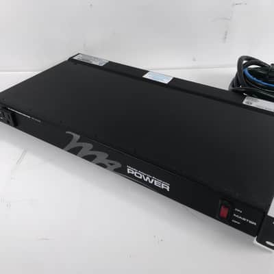 Middle Atlantic Products Rackmount Power Center 8-Outlet PD-915R image 5