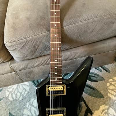 Greco Guitar Device with Kahler MTX-85 Explorer 1985 - Black image 3