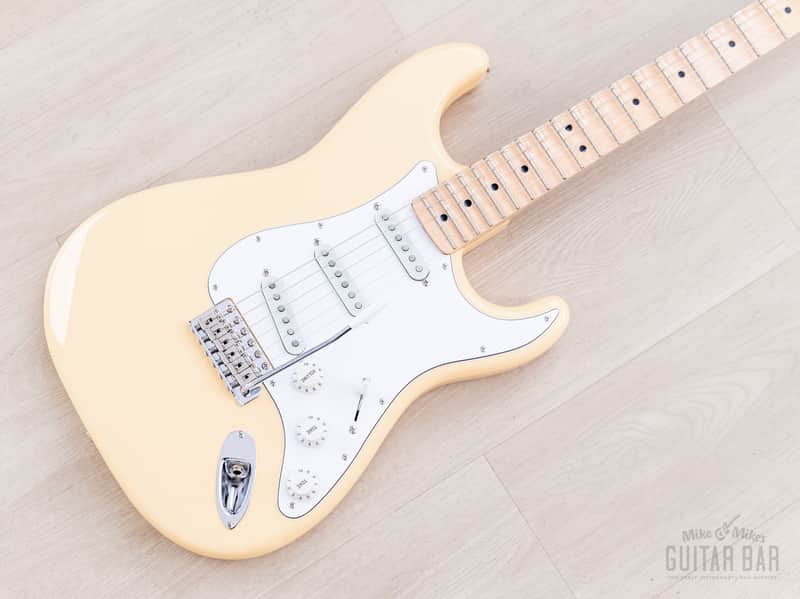 2023 Fender Yngwie Malmsteen Stratocaster Vintage White Near-Mint w/ Seymour Duncan YJM Fury Pickups & Hangtags, Japan MIJ