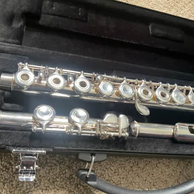 Yamaha 281 Open Hole Flute, Clean, All New Pads image 2