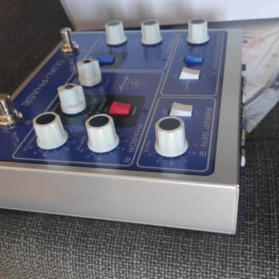 Immagine Behringer Dual-Phase 2022 - Blue / White - 6