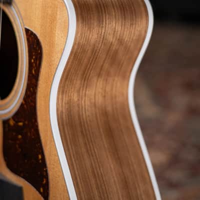 Taylor 212ce Grand Concert Acoustic/Electric Guitar with Gig Bag image 13
