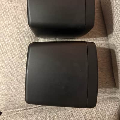 Genelec M030 5" Powered Nearfield Studio Monitor (Pair) 2013 - 2021 - Black image 4