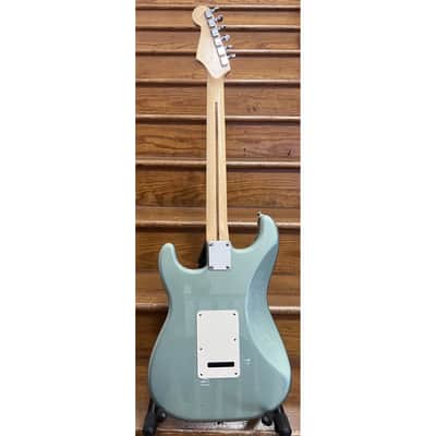 SECONDHAND Fender 2001 Standard Stratocaster, Made in Mexico - Sage Green Metallic image 5