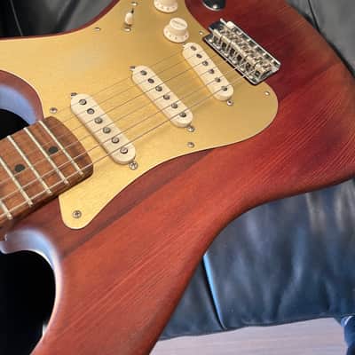 Fender Stratocaster Masterbuilt 2023 - Redwood image 3