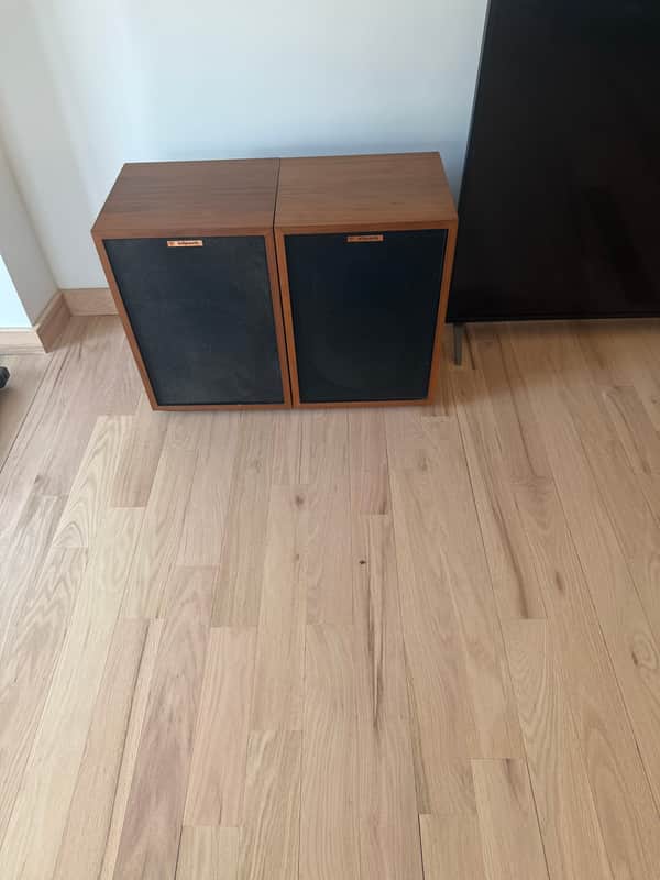 Rare, Klipsch Heresy 1, 1979, Oiled Walnut. Fantastic condition!