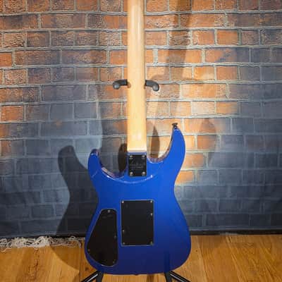 Jackson JS Series JS32Q DKA Dinky Archtop Amaranth Fretboard Transparent Blue image 16