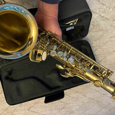 Henri Selmer Paris Series III alto saxophone, Gold Lacquer, Mint condition image 11