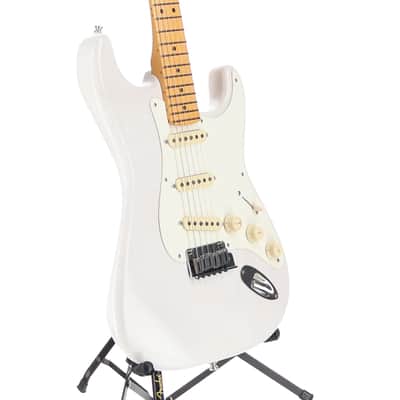 Fender Certified Pre-Owned American Ultra Luxe Vintage '50s Stratocaster, Maple Fingerboard, White Blonde (H8) (09252) image 3