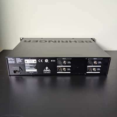 Behringer T1953 Tube Ultragain Preamp Studio Rack Unit Bild 4