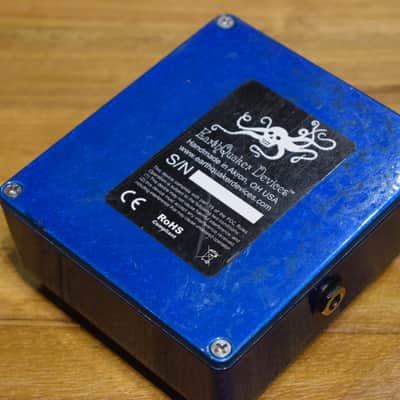 EarthQuaker Devices Avalanche Run Stereo Reverb & Delay with Tap Tempo V2 image 2