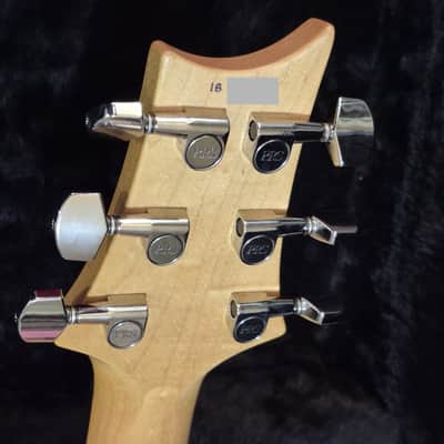 PRS CE 24 2018 - cherry sunburst with PRS Hardshell Case image 9