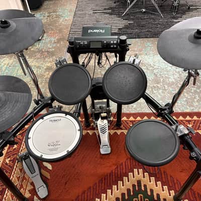 Roland TD-4