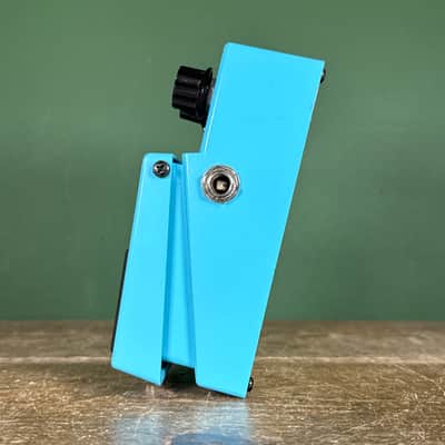 Boss CE-2W Chorus Waza Craft 2016 - Present - Blue image 4