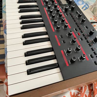 Dave Smith Instruments Pro 2 44-Key Monophonic / Paraphonic Synthesizer 2014 - 2018 - Black with Wood Sides image 12